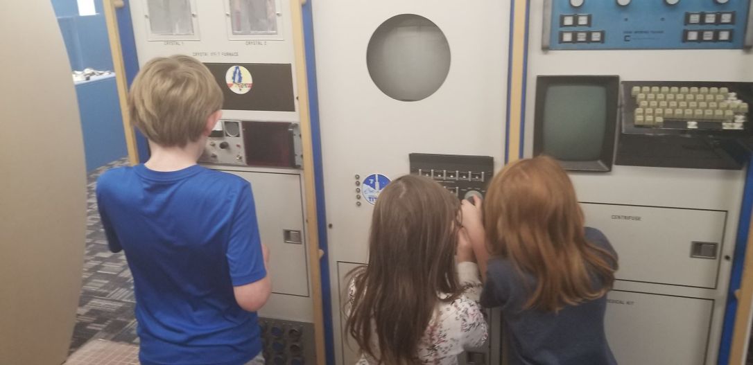 78454492_682701955592920_6005315589294260224_n