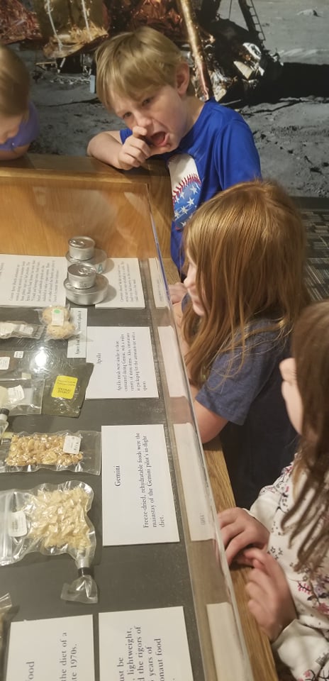 78669043_608164596678745_3219052377462013952_n