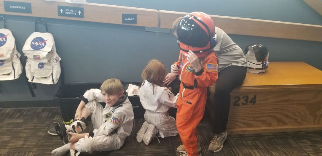 79491813_480671345893521_5594414779595751424_n